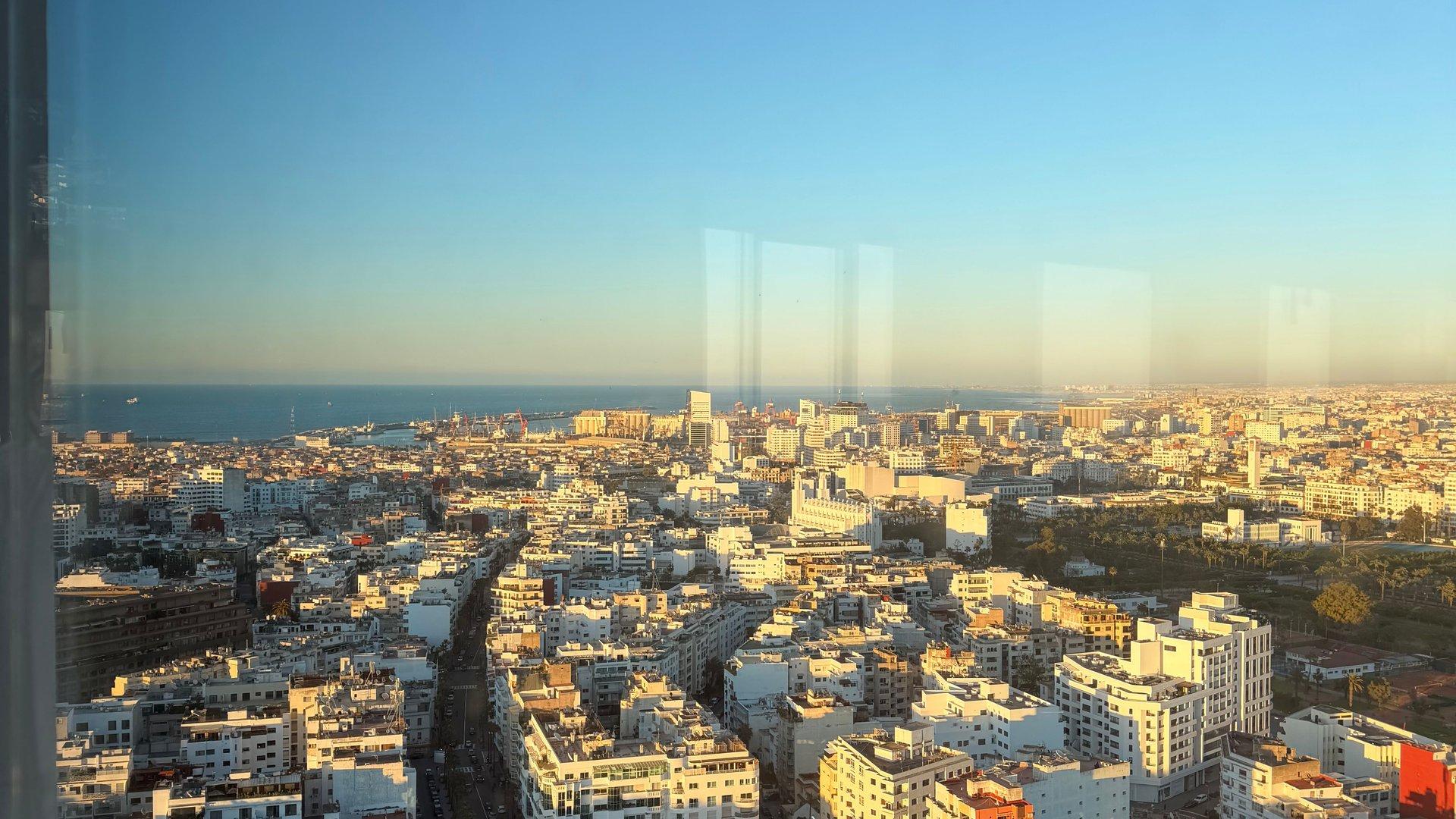 Sky Barurile din Casablanca: Un Amestec de Eleganță și Modernitate